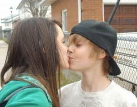 justin-bieber-ex-girlfriend-2.jpg